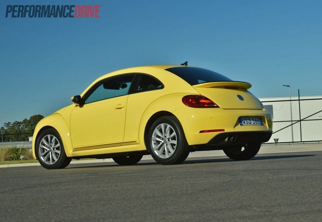 2013 Volkswagen Beetle Saturn Yellow