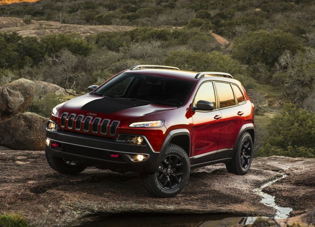 Jeep Cherokee SRT performance flagship coming – rumour