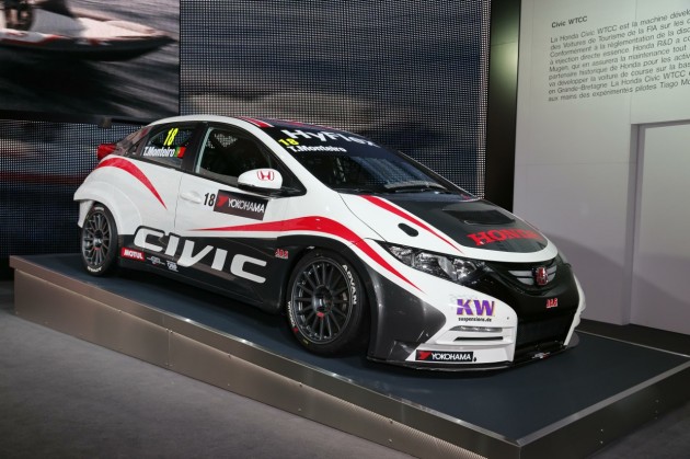 Honda-Civic-WTCC-race-car