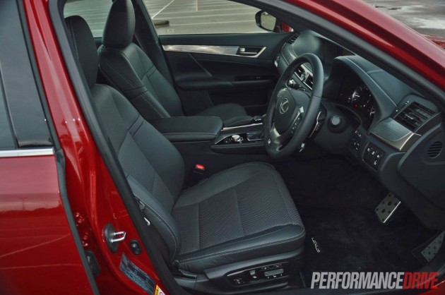 2013 Lexus GS 350 F Sport cabin space