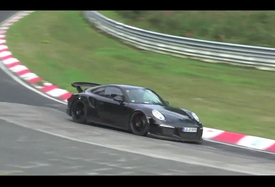 Video: 2014 Porsche 911 GT2 prototype spied at Nurburgring