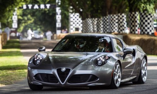 Alfa Romeo 4C on sale in Australia from $75,000, mid-2014