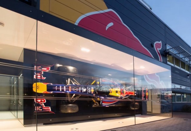 Red Bull Racing explains how an F1 car is built; design and R&D ...