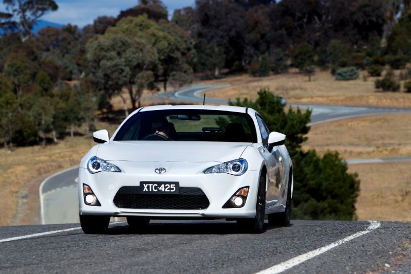 Toyota 86 hybrid in the works – report