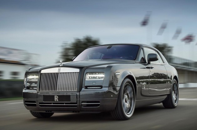 Rolls-Royce Phantom Bespoke Chicane Coupe-driving