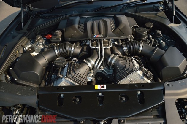 2013 BMW M6 Gran Coupe V8TT engine