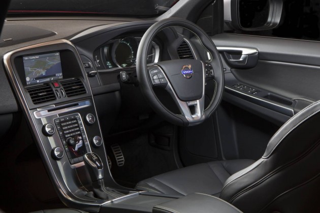 2013 Volvo XC60 interior