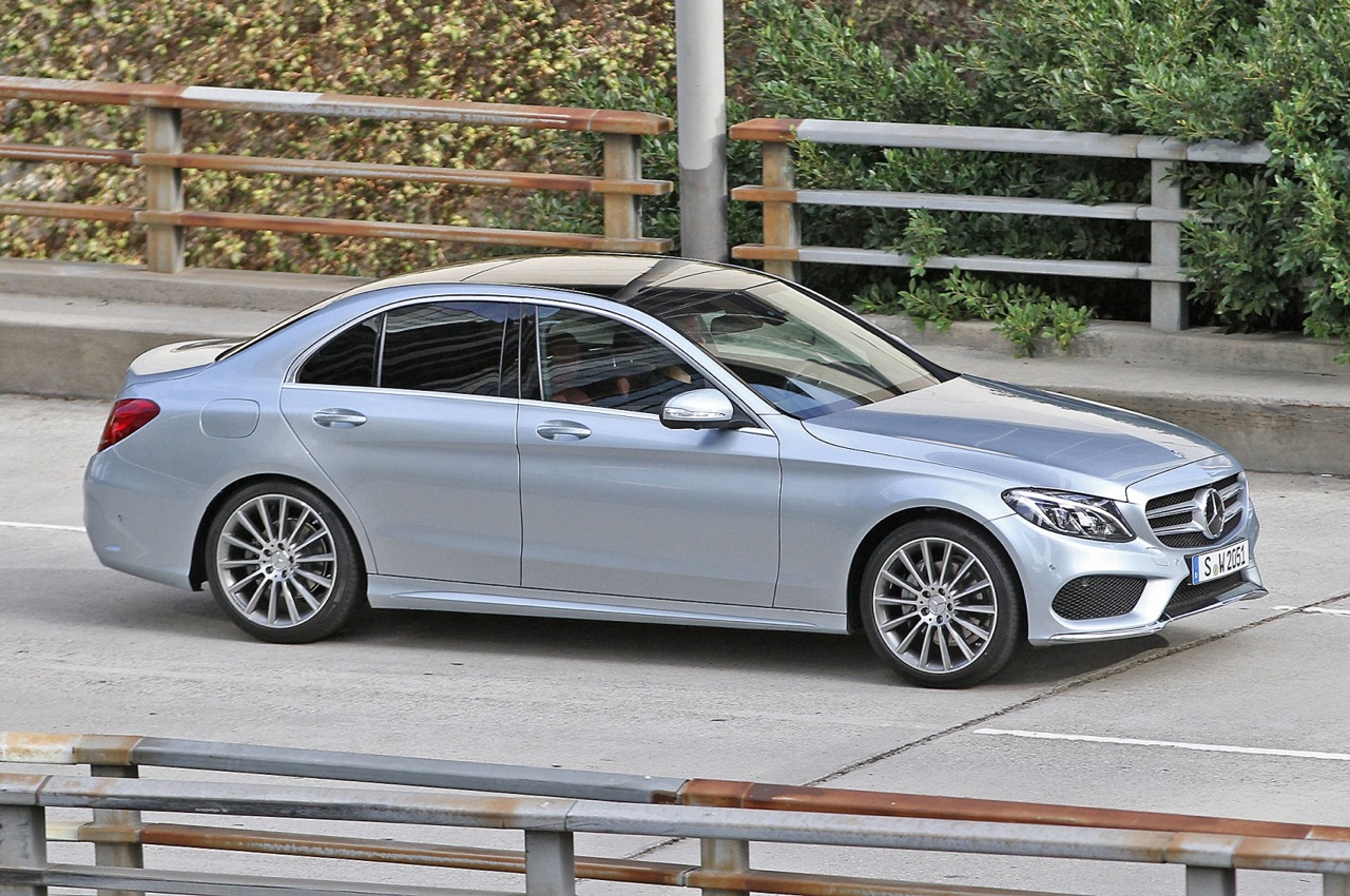 New 2014-2015 Mercedes-Benz C-Class spotted