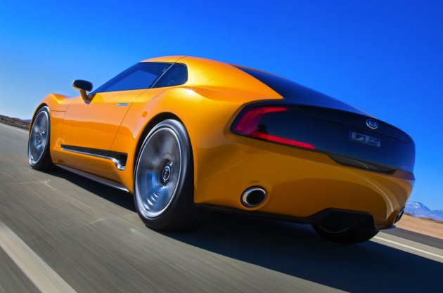 Kia GT4 concept-back