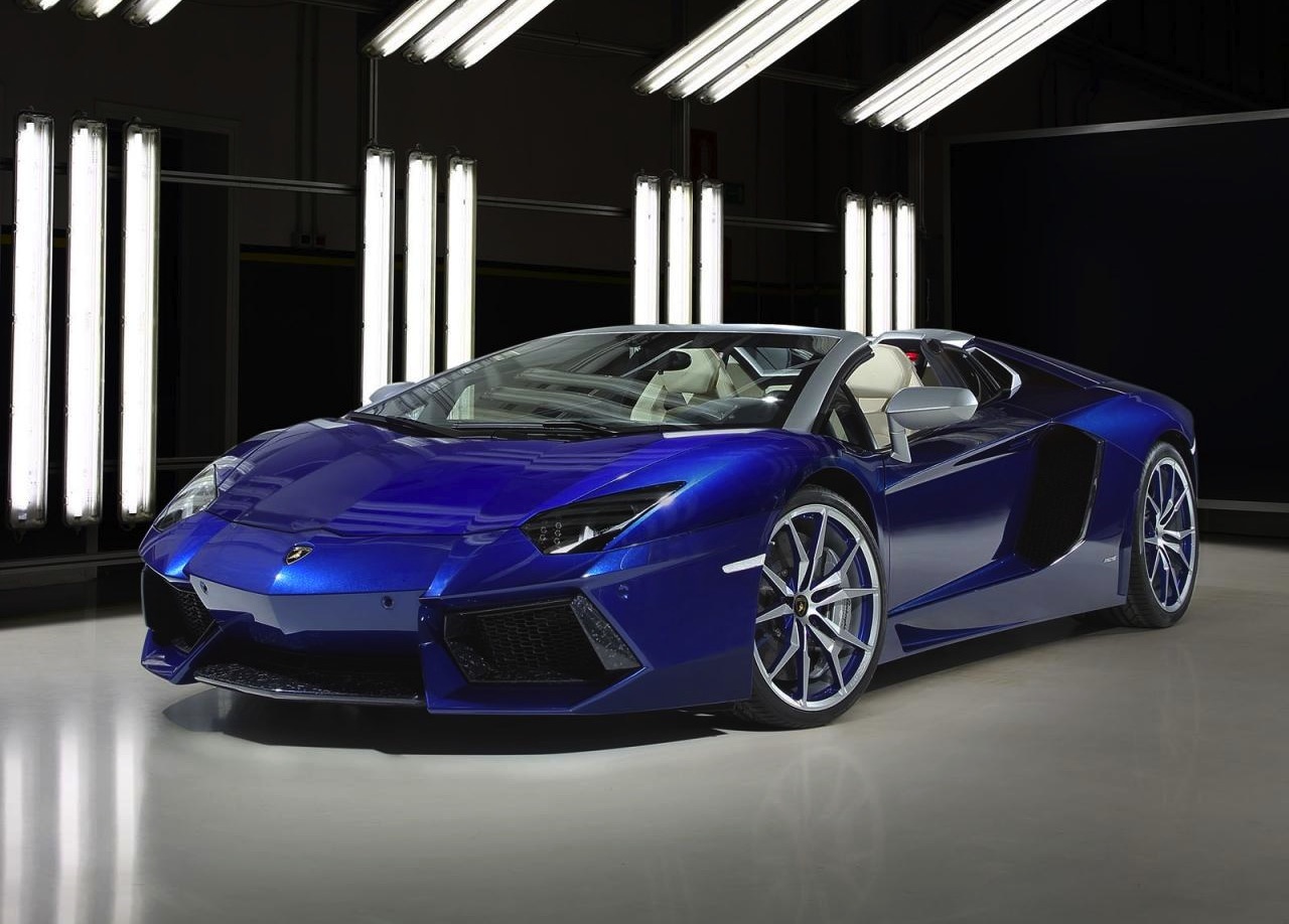 Lamborghini expanding personalisation program beyond Aventador