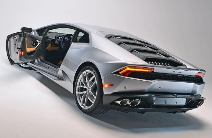 Lamborghini Huracan already receives 700 orders