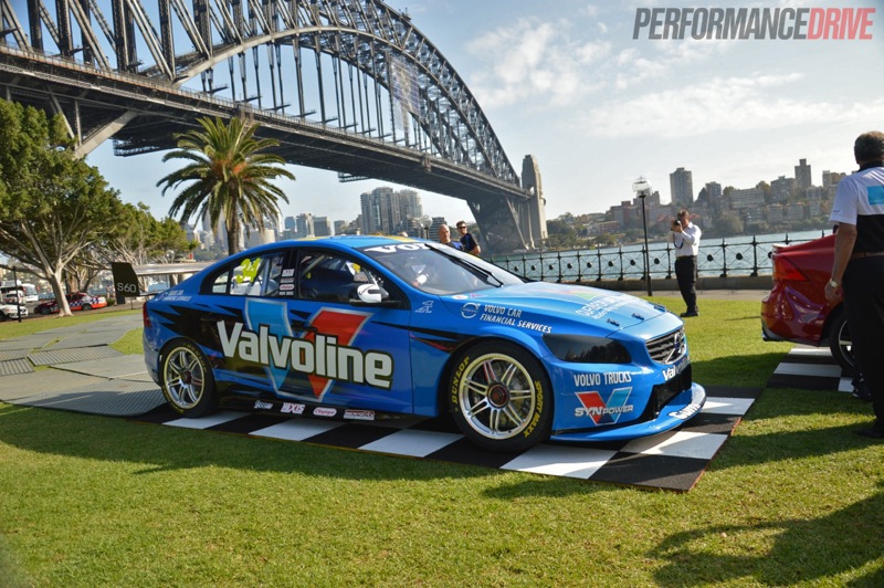 Volvo S60 V8 Supercar unveiled (video)