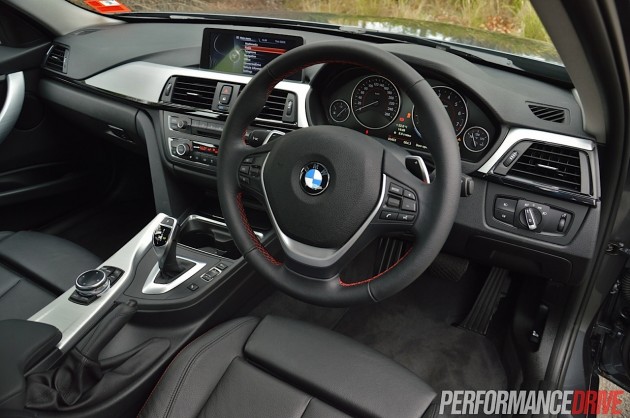 2014 BMW 328i Sport Line interior