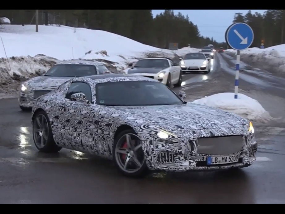 Mercedes-Benz ‘AMG GT’ spotted winter testing (video)