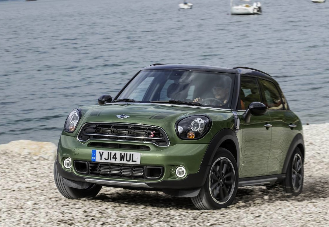2015 MINI Countryman revealed, Cooper S more powerful