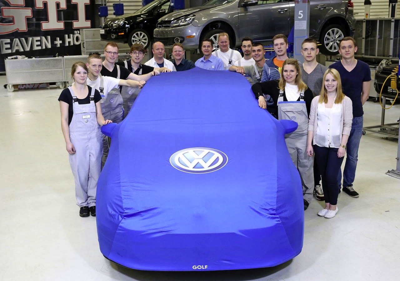 VW Golf GTI project heading to Worthersee, built by 12 apprentices