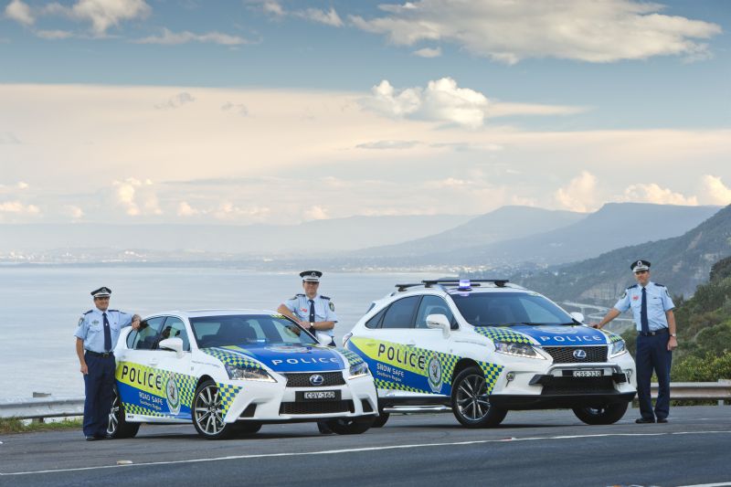 Lexus GS 450h & RX 450h join NSW Police force