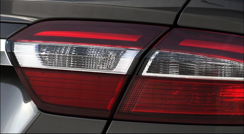 2015 Ford Falcon taillight design revealed