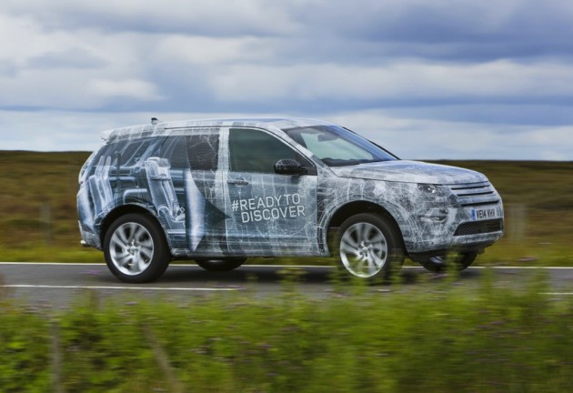 2015 Land Rover Discovery Sport prototype-driving