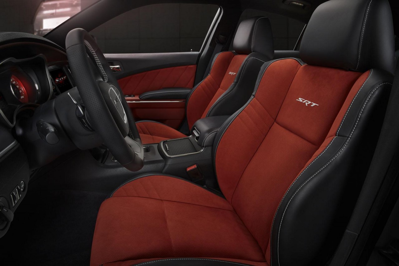 2015 Dodge Charger SRT Hellcat revealed, quickest production sedan
