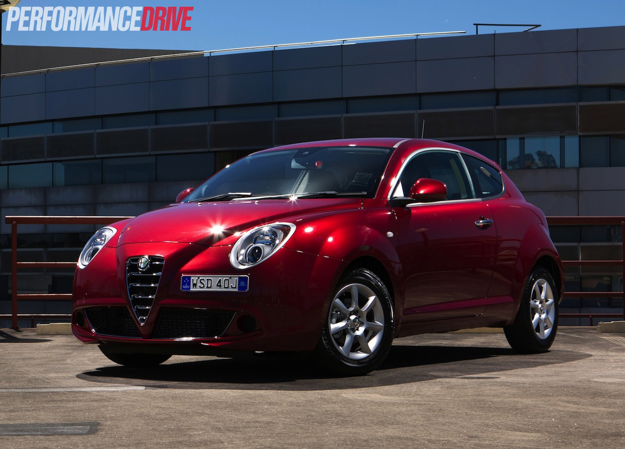 2014 Alfa Romeo MiTo TwinAir & 1.4 review (video)