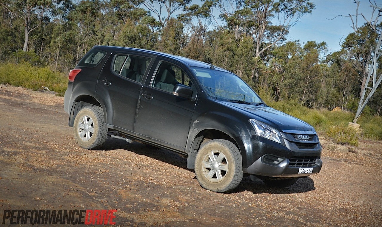 2014 Isuzu MU-X LS-M review (video)