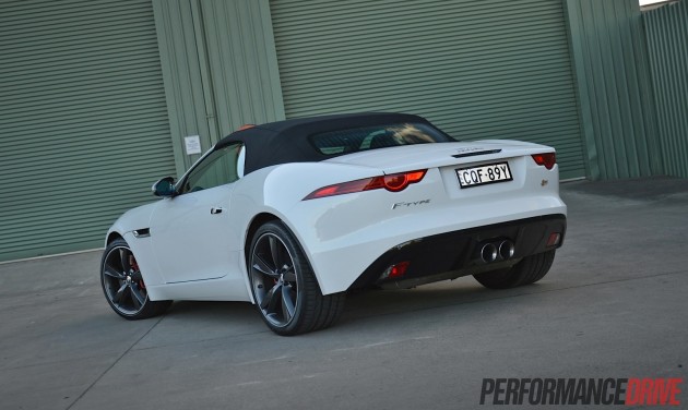 2014 Jaguar F-Type V6 S-rear