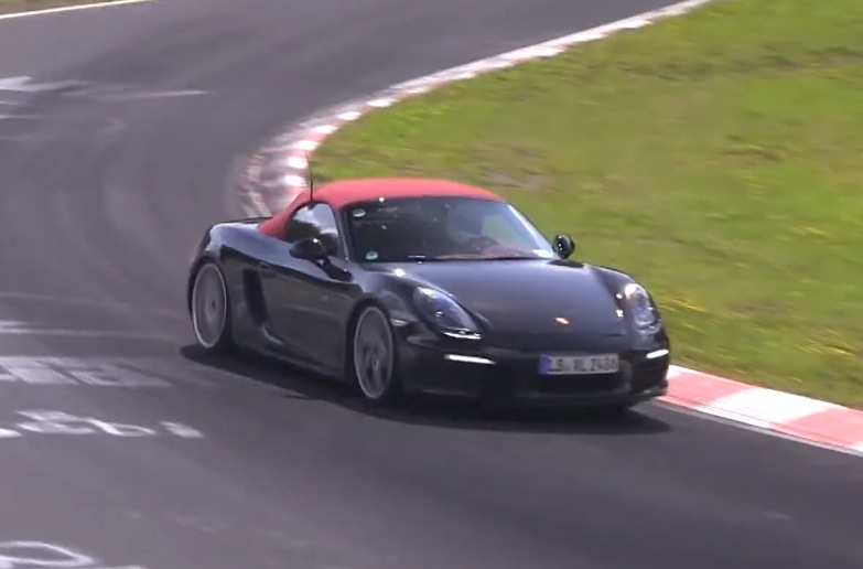 Video: Porsche Boxster & Cayman prototypes with 4cyl?