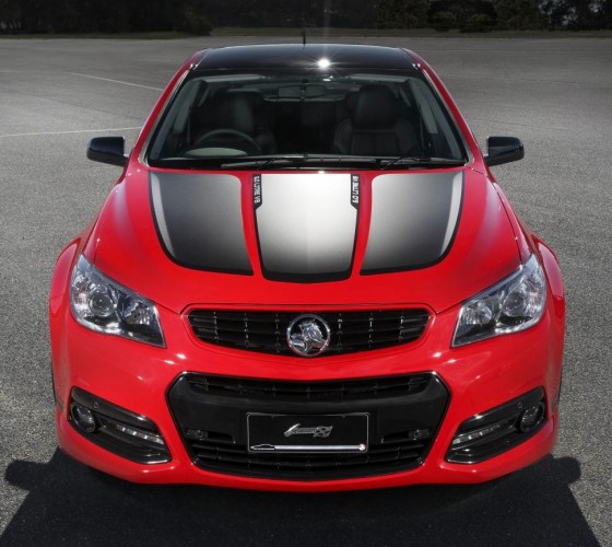 Craig Lowndes Holden Commodore Special Edition-bonnet