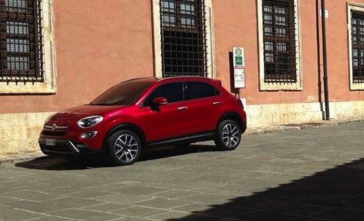 Fiat 500X revealed in leaked image