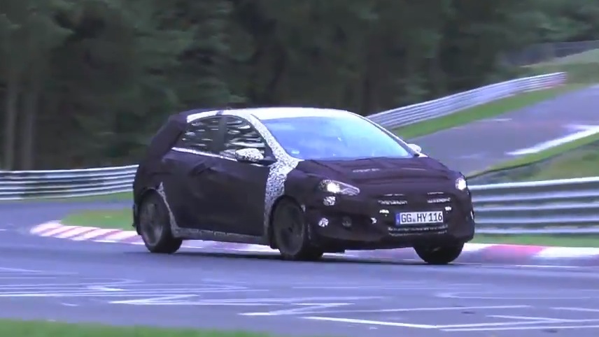 Video: 2015 Hyundai i30 spotted, new 1.4 T-GDI petrol likely