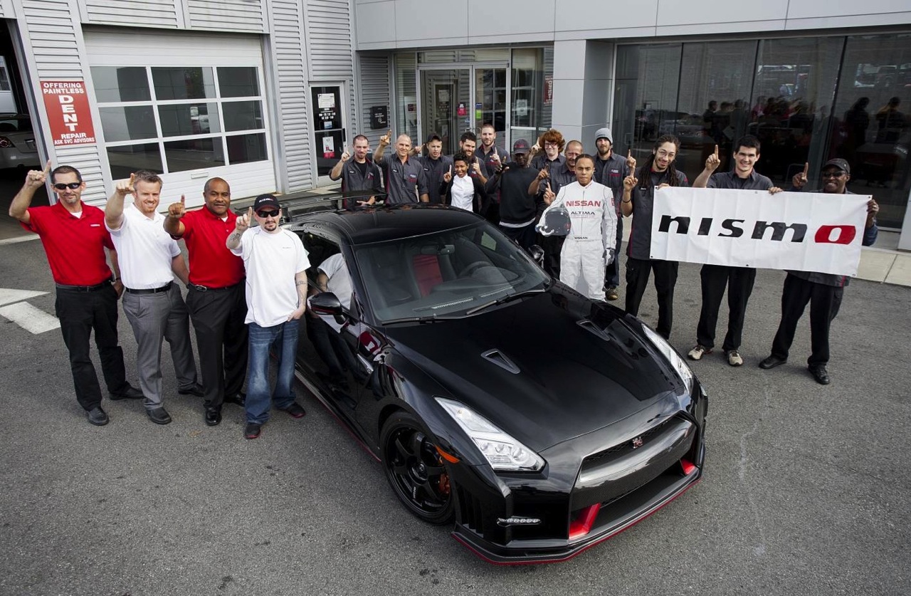 First 2015 Nissan GT-R Nismo delivered to US customer