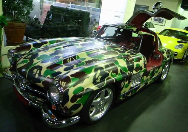 top flamboyant cars Camouflage Mercedes-Benz SL Gullwing