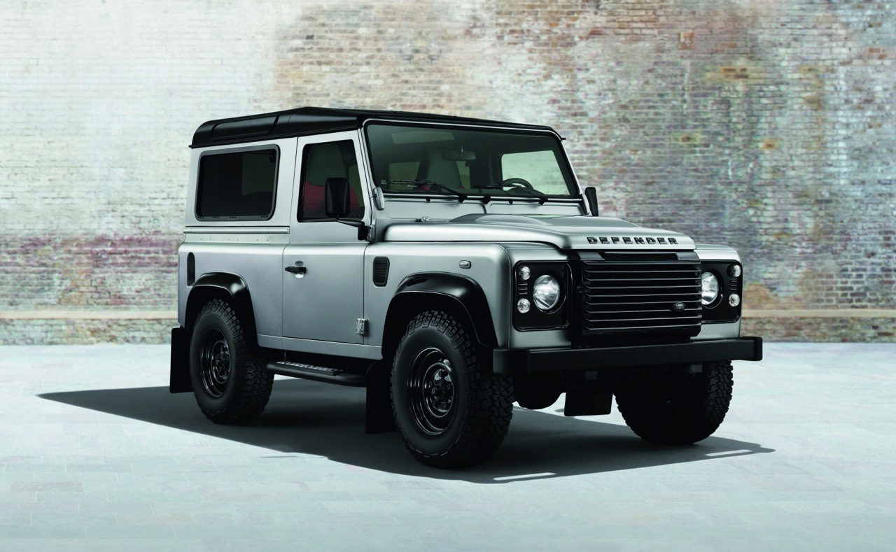 Special Operations Land Rover Defender to send off current gen