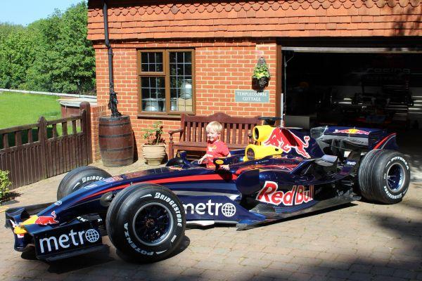 For Sale: Mark Webber’s 2007 Red Bull Racing F1 car