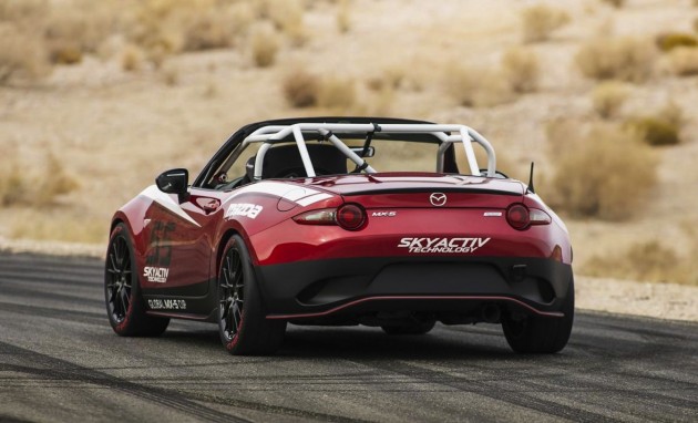 2015 Mazda MX-5 Cup car-rear