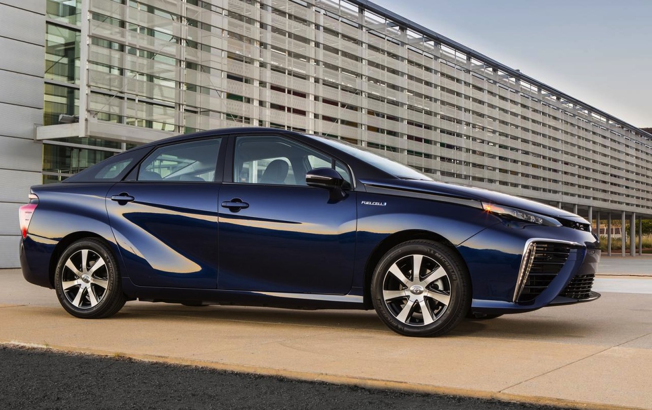 Toyota Mirai hydrogen production car set for overseas markets