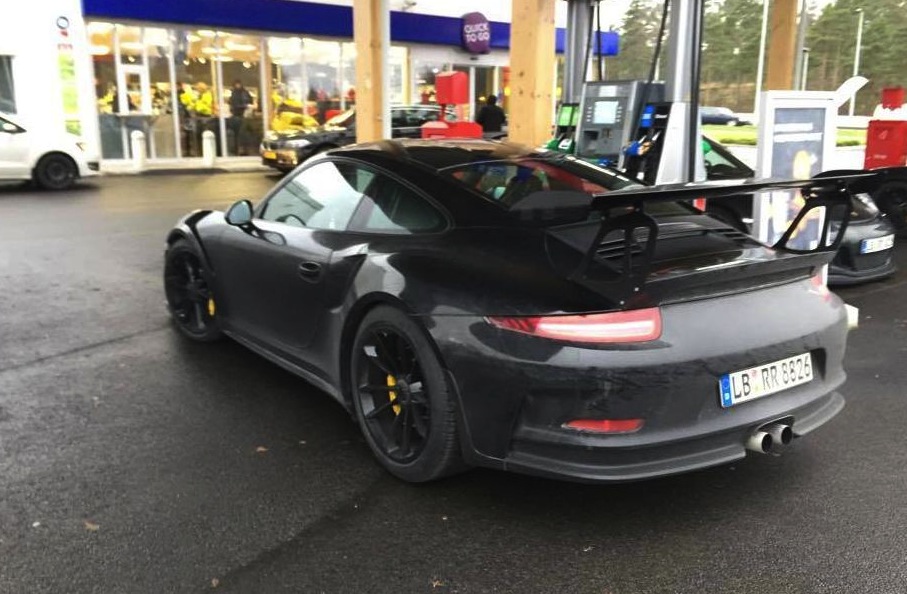2015 Porsche 911 GT3 RS spotted in Sweden, Geneva debut?