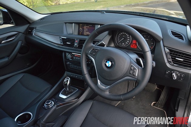 2015 BMW X1 sDrive20i-interior