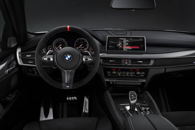 2015 BMW X6 M Performance-steering wheel