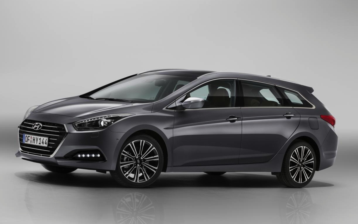 2015 Hyundai i40 revealed, shows off sharp new look