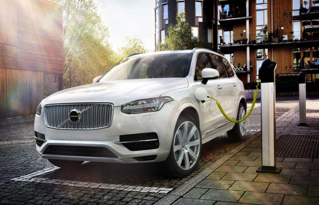 2015 Volvo XC90 T8 plug-in
