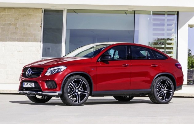 Mercedes-Benz GLE 450 AMG Coupe-red