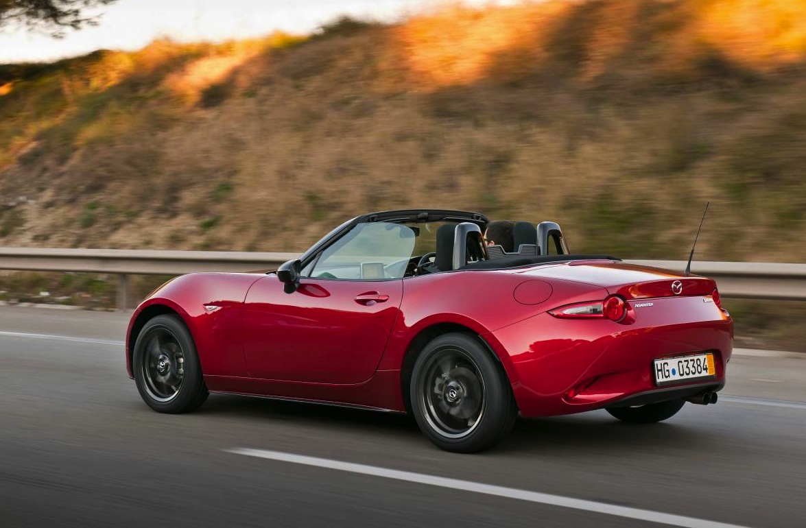 ‘Fiat 124 Spider’ name being revived for Mazda MX-5 brother?