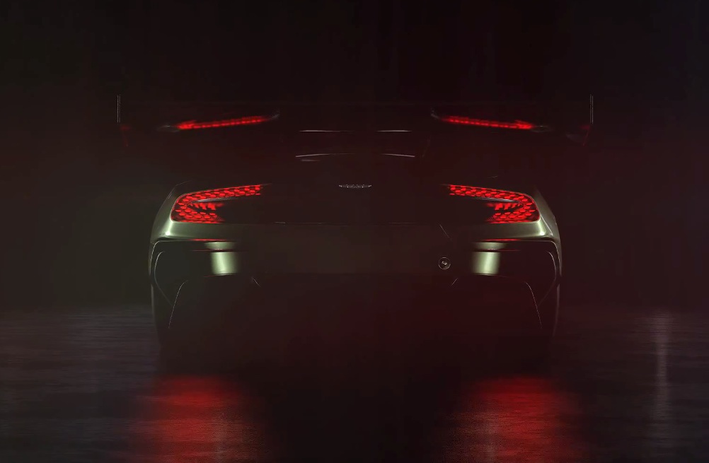 Video: Aston Martin Vulcan previewed again, sounds serious