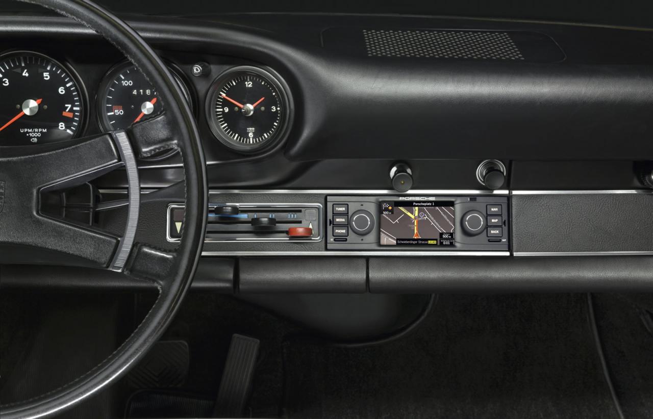 Porsche Classic develops ‘Navigation Radio’ for old-school models