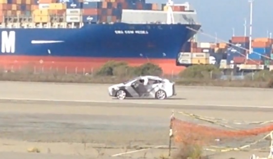 Video: Tesla Model X prototype spotted testing in California