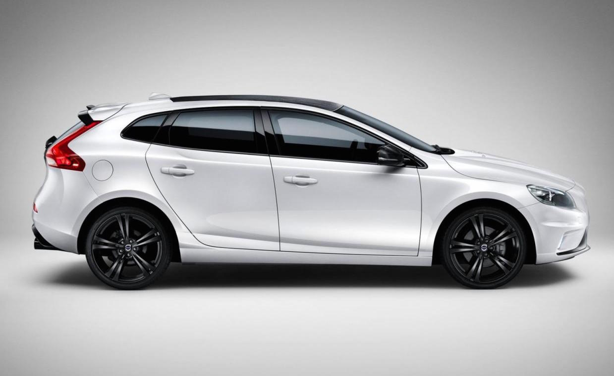 Volvo V40 Carbon edition announced with Polestar tuning