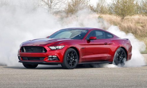 2016 Ford Mustang revealed, introduces special option packs