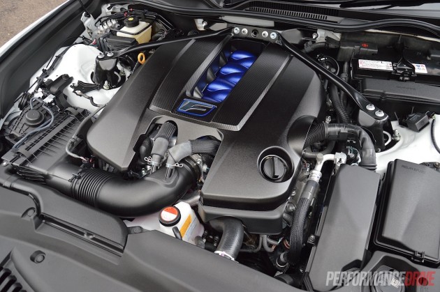 Lexus RC F-V8 engine
